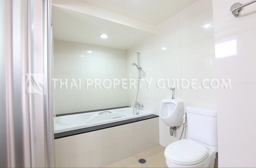 Apartment in Sukhumvit 